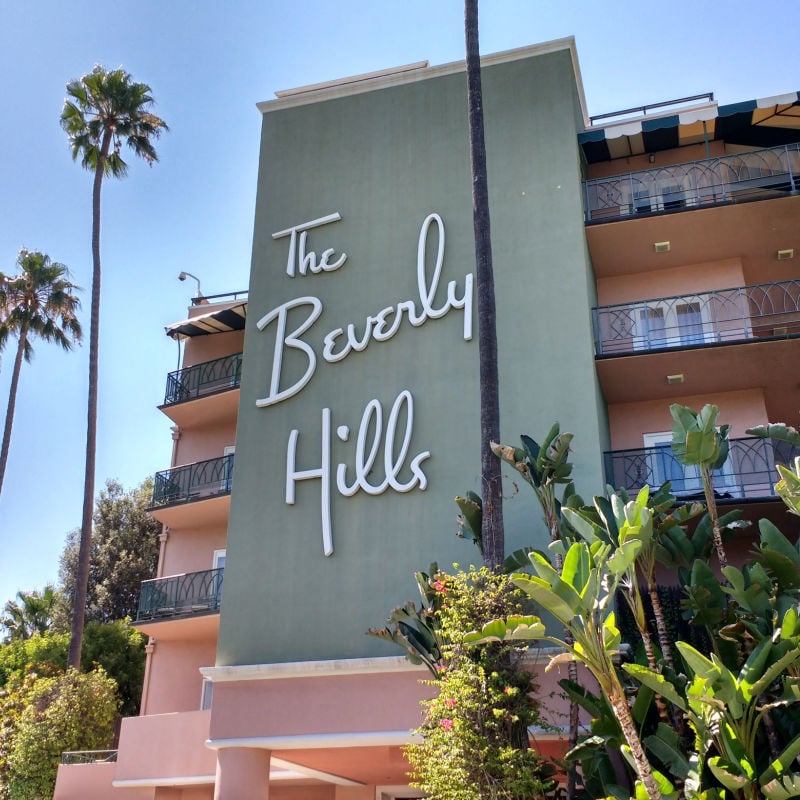 The iconic Beverly Hills Hotel sign