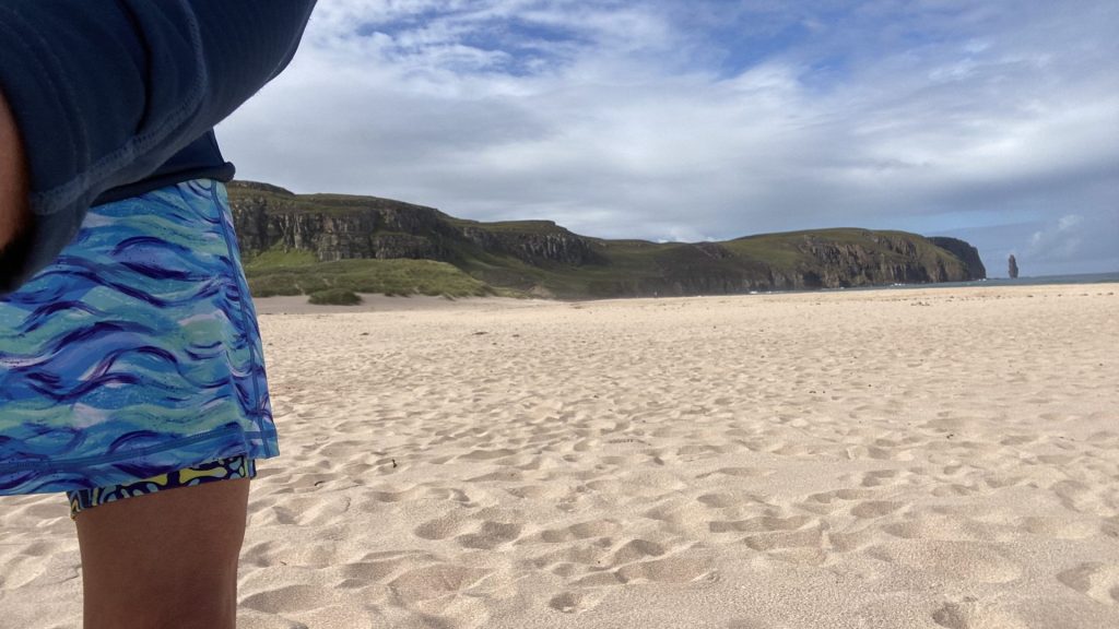 1691613002 1 Sandwood Bay walk kayak and wild camp with friends | phillipspacc